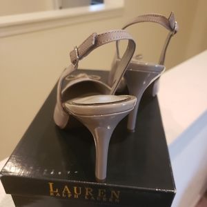 Ralph Lauren gray leather/patent slingback!
